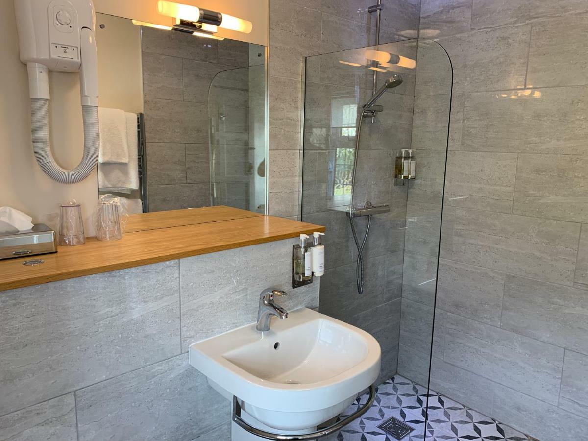 Trevalsa Court Hotel 메바기시 외부 사진